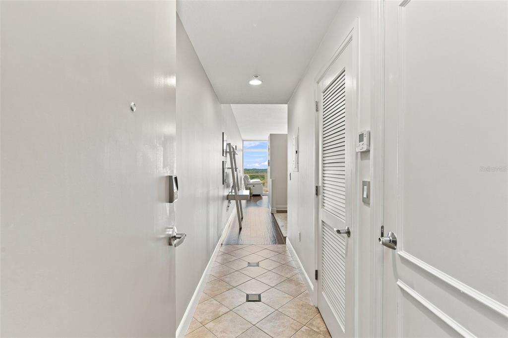 101 S EOLA DRIVE UNIT 905, ORLANDO, FL — photo 2 of 30