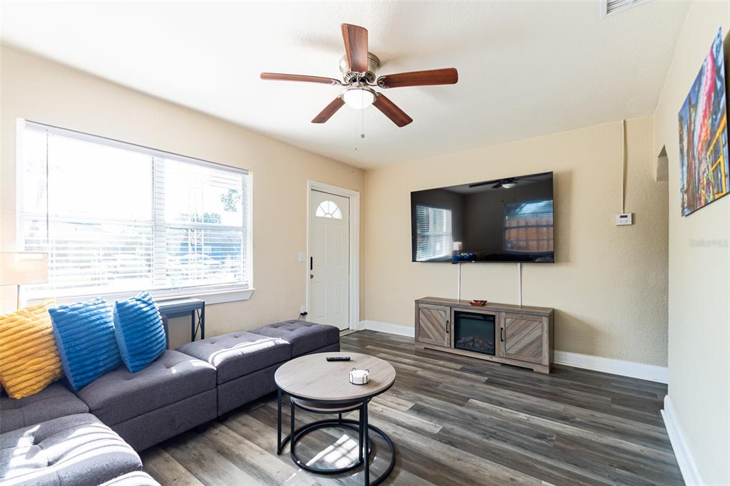 3812 N 54TH STREET, TAMPA, FL — photo 5 of 30