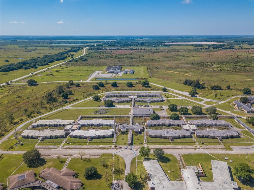 5871 SE HIGHWAY 31 UNIT 12