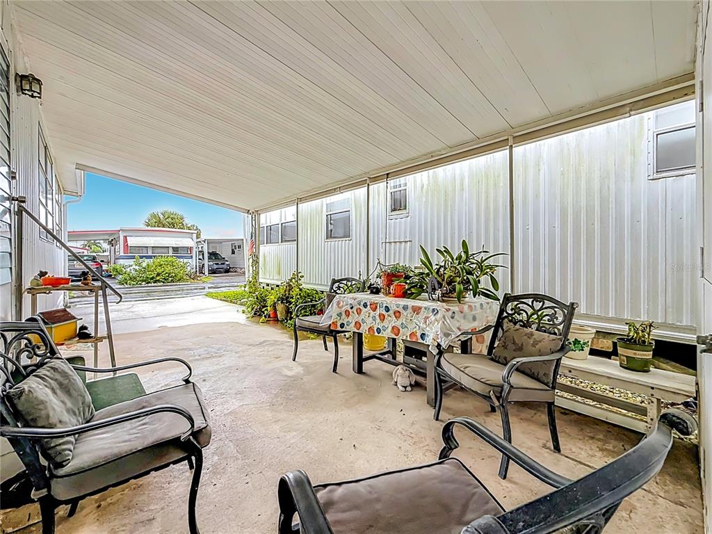 7490 46TH AVENUE N UNIT 101, ST PETERSBURG, FL — photo 5 of 47