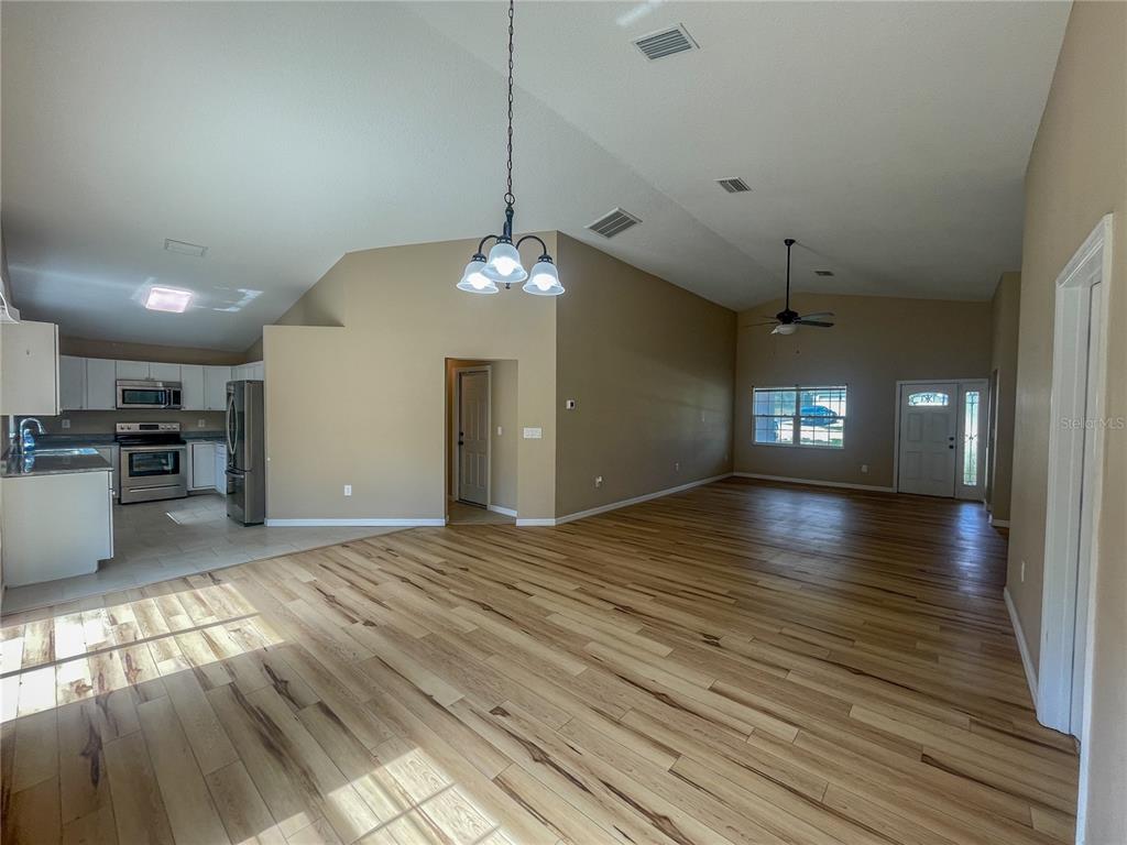 15316 SCAUP DUCK AVENUE, WEEKI WACHEE, FL — photo 2 of 25