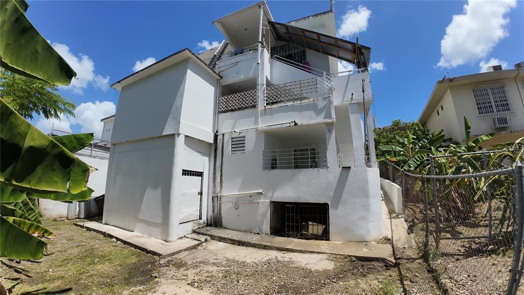 46 CARAZO STREET, GUAYNABO, PR — photo 4 of 10