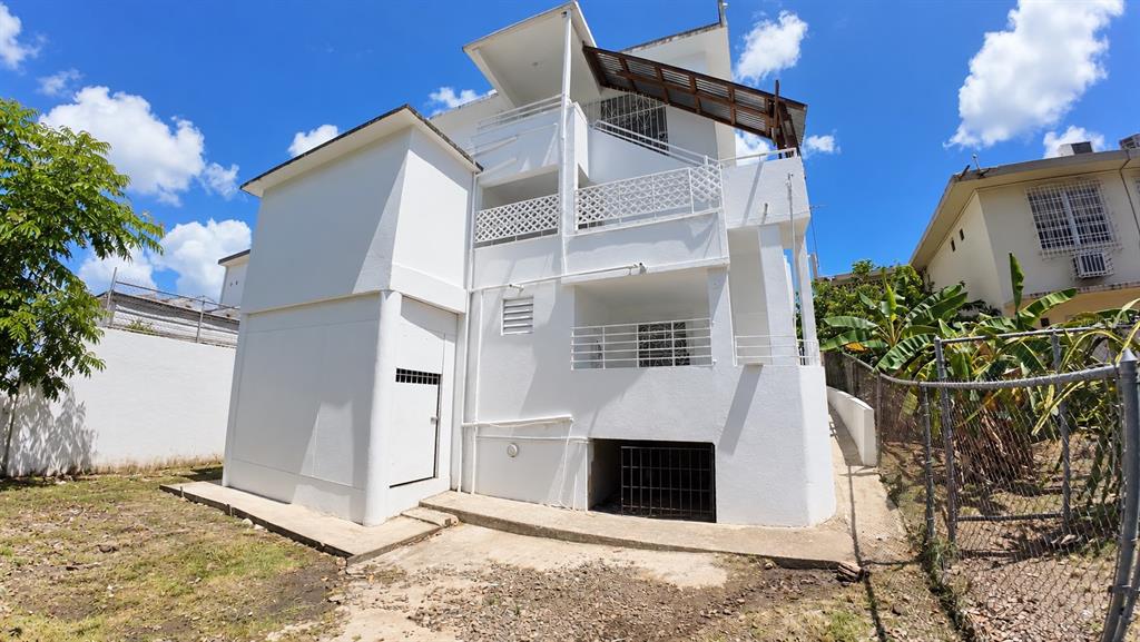 46 CARAZO STREET, GUAYNABO, PR — photo 5 of 10