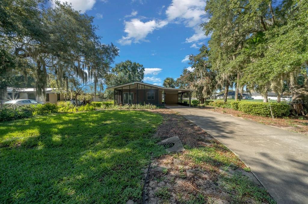 15346 CARROLLS COURT, TAVARES, FL — photo 2 of 30