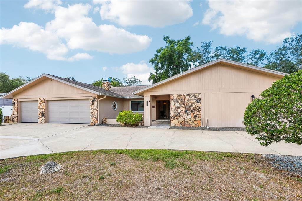 2424 SUNDANCER DRIVE