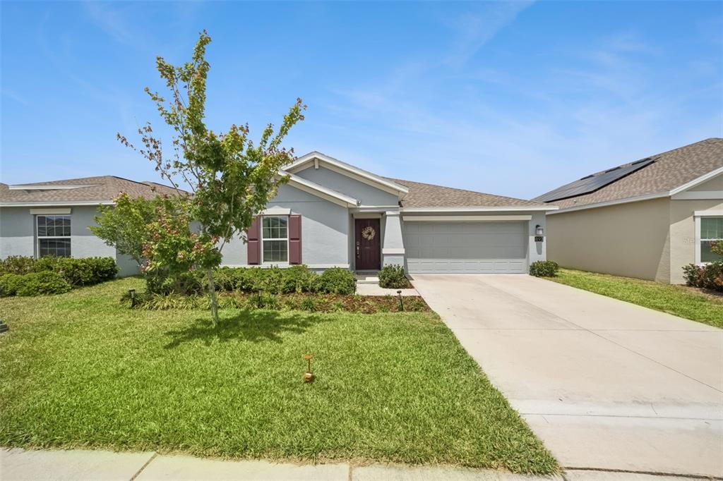 893 LAUREL VIEW WAY