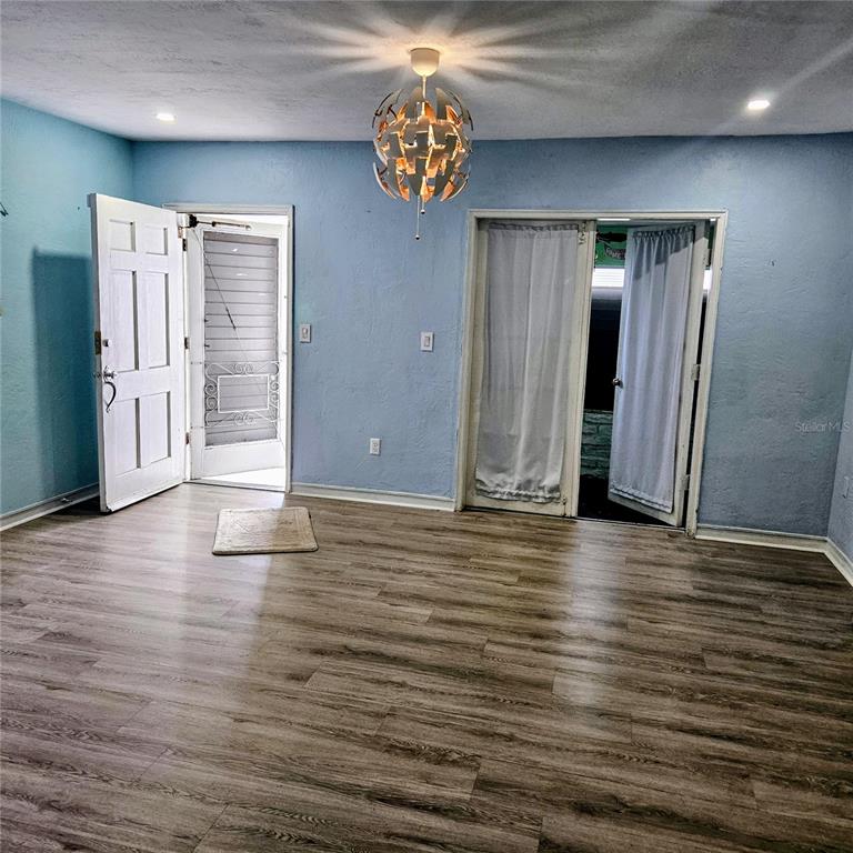 1051 SW 72ND COURT, MIAMI, FL — photo 4 of 28