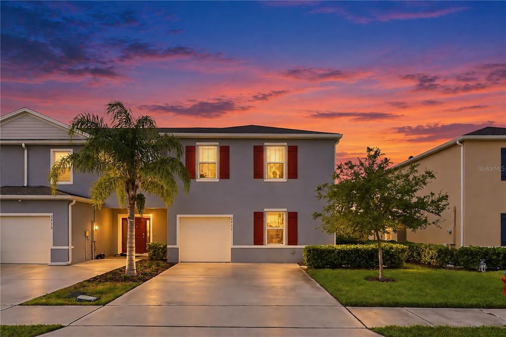 2711 SILVER CANOE DRIVE