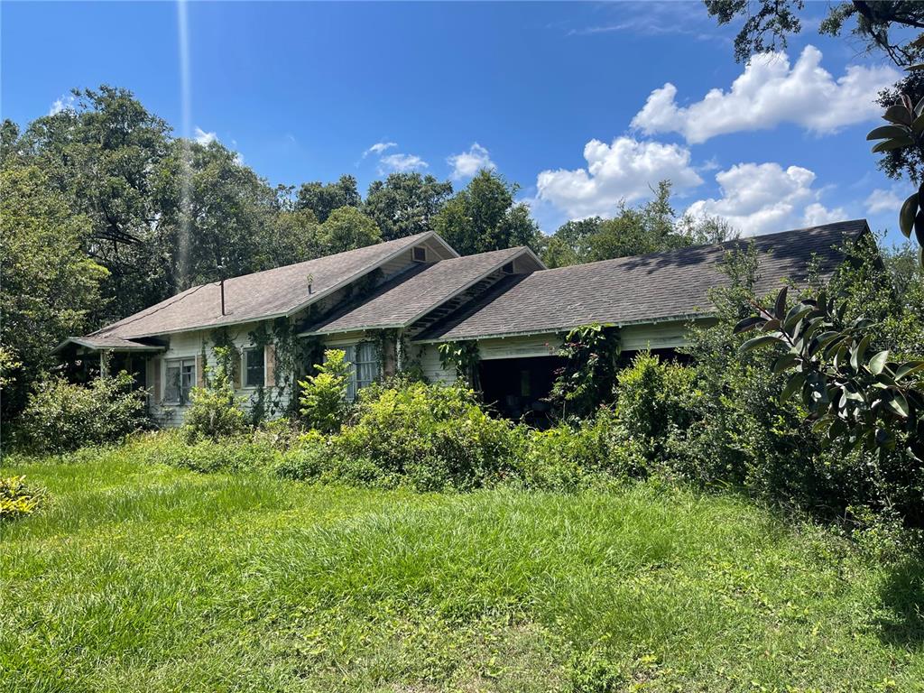 809 W PIPKIN ROAD