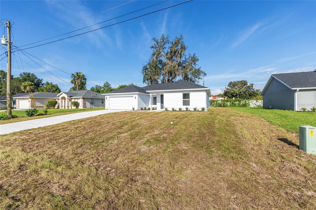 636 NE 130TH COURT, SILVER SPRINGS, FL — photo 5 of 30