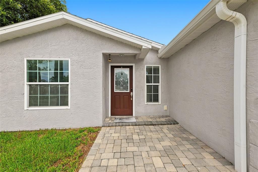 2520 FAWN COURT, CLEARWATER, FL — photo 4 of 30