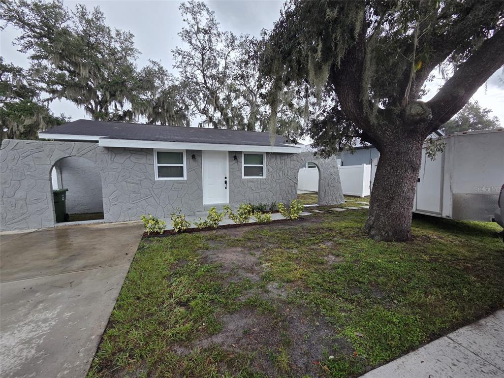 10009 N OJUS DRIVE, TAMPA, FL — photo 2 of 23