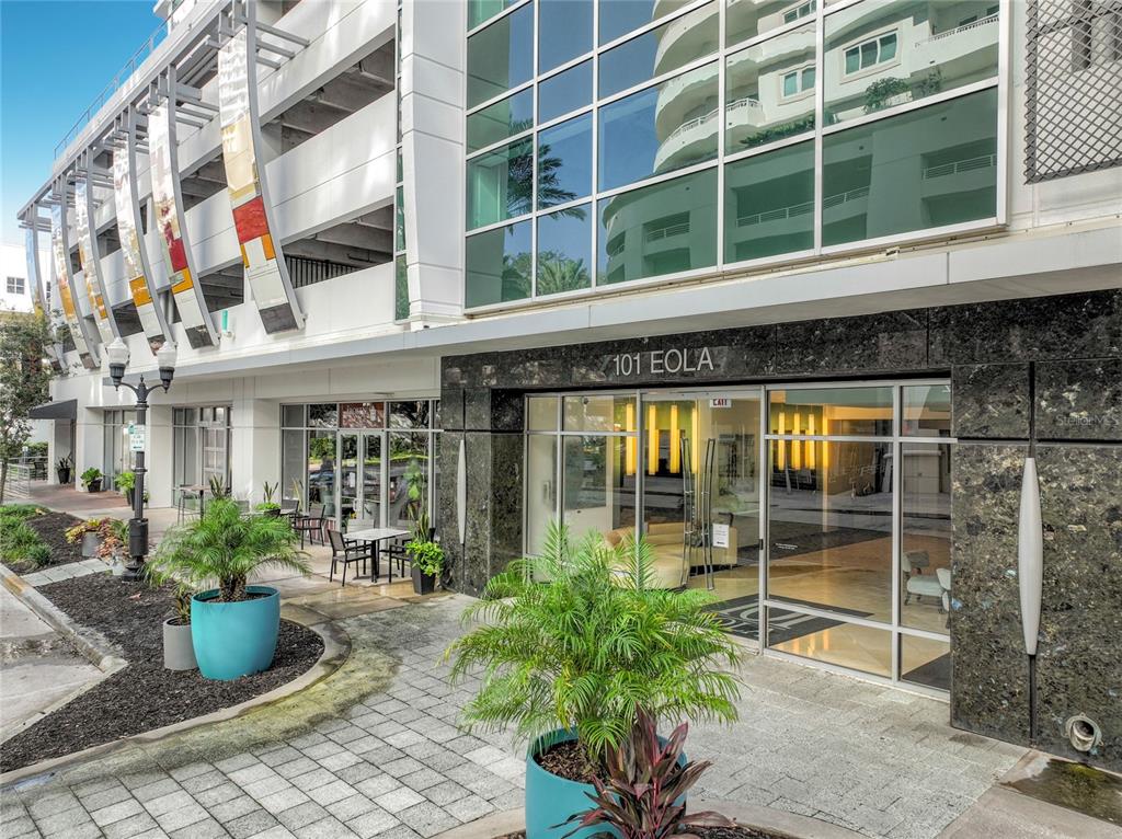 101 S EOLA DRIVE UNIT 1008, ORLANDO, FL — photo 4 of 30