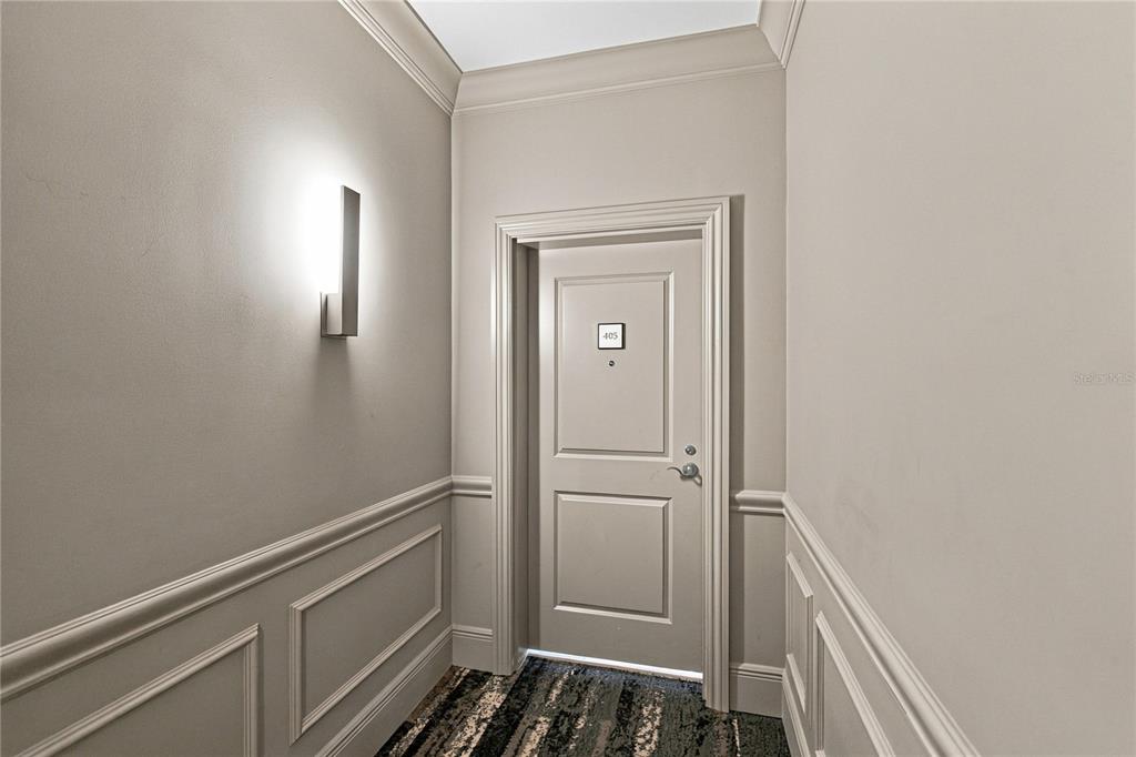 450 KNIGHTS RUN AVENUE UNIT 405, TAMPA, FL — photo 2 of 30