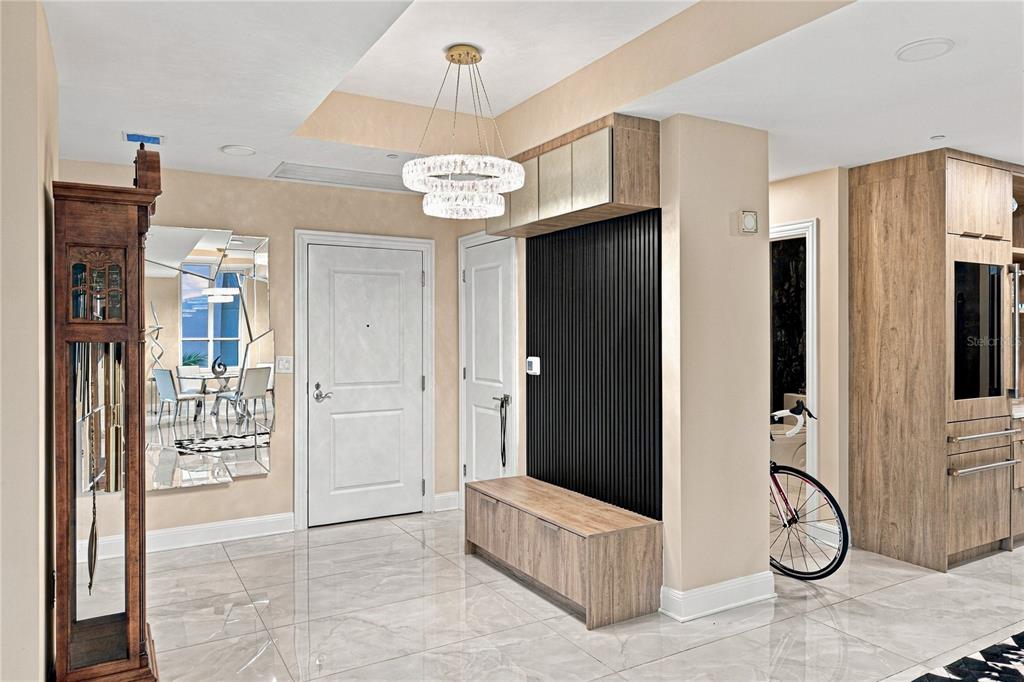450 KNIGHTS RUN AVENUE UNIT 405, TAMPA, FL — photo 3 of 30