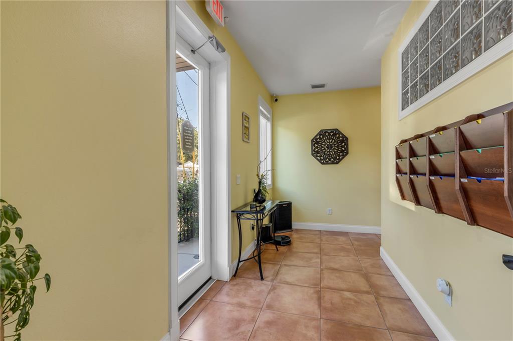 136 JULIA STREET, NEW SMYRNA BEACH, FL — photo 5 of 30