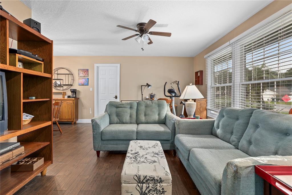 1818 CROWNWOOD DRIVE, ORLANDO, FL — photo 4 of 48