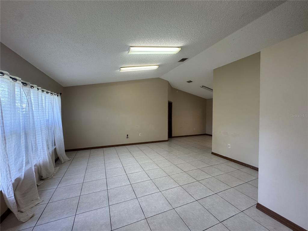 545 BAR DR, POINCIANA, FL — photo 4 of 30