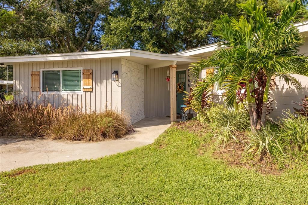 8485 PELICAN LANE, SEMINOLE, FL — photo 2 of 23