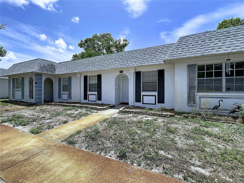 4227 SHELDON PLACE UNIT -