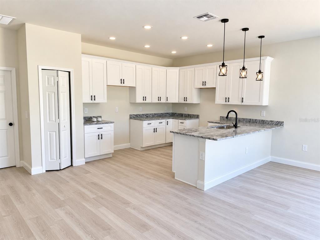 3250 ALBA DRIVE, INDIAN LAKE ESTATES, FL — photo 4 of 16