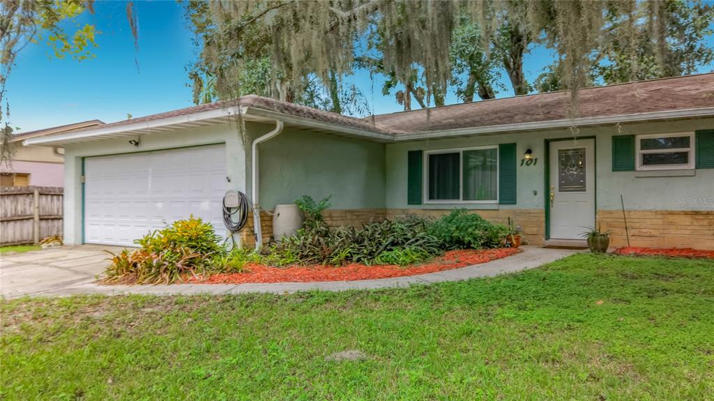 101 E HIGH STREET, OVIEDO, FL — photo 2 of 23