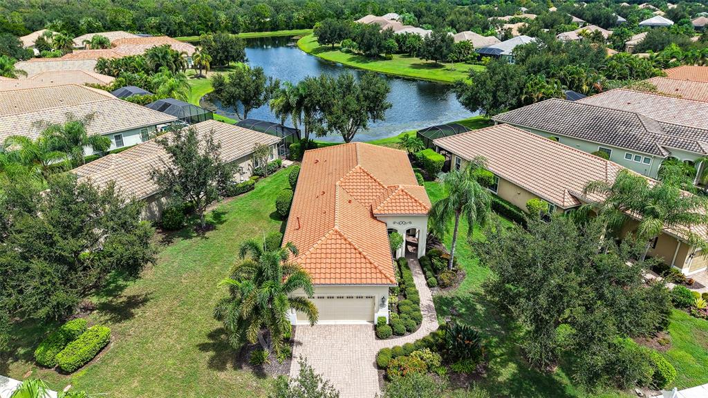7159 WESTHILL COURT, LAKEWOOD RANCH, FL — photo 5 of 30