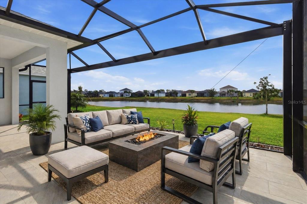 10429 CROOKED CREEK COURT