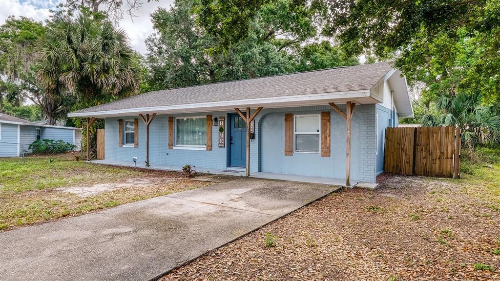 2122 LAKE BOULEVARD