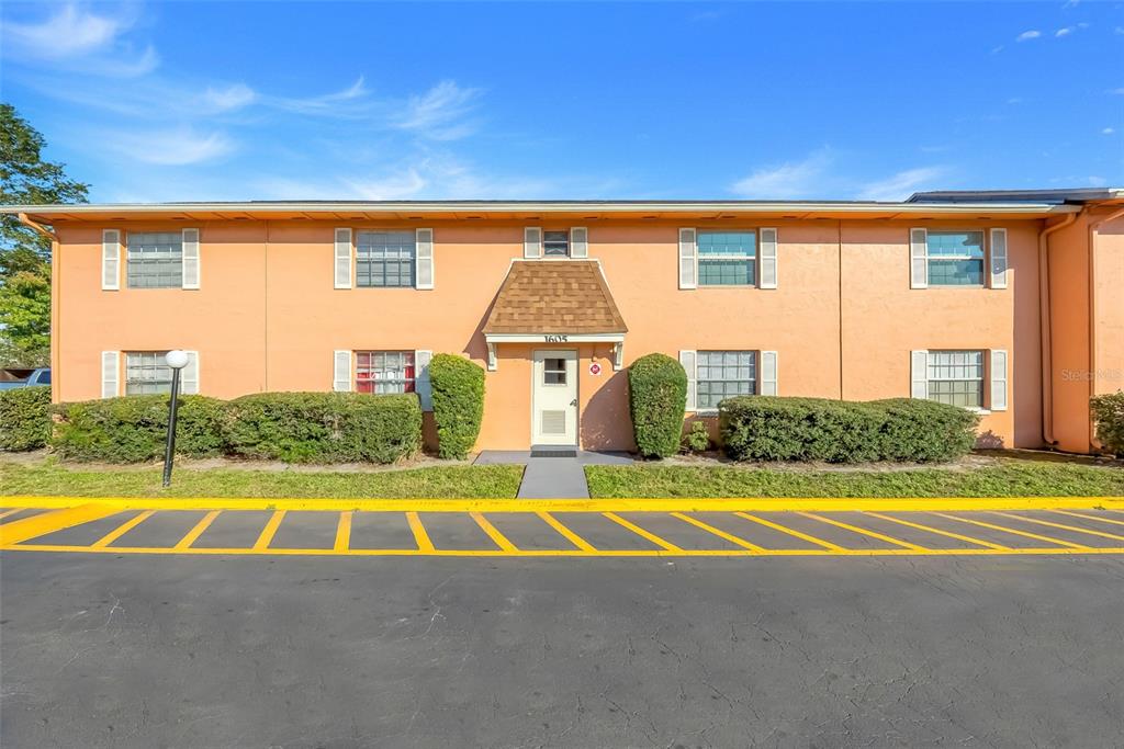 1605 W OAK RIDGE ROAD Unit A
