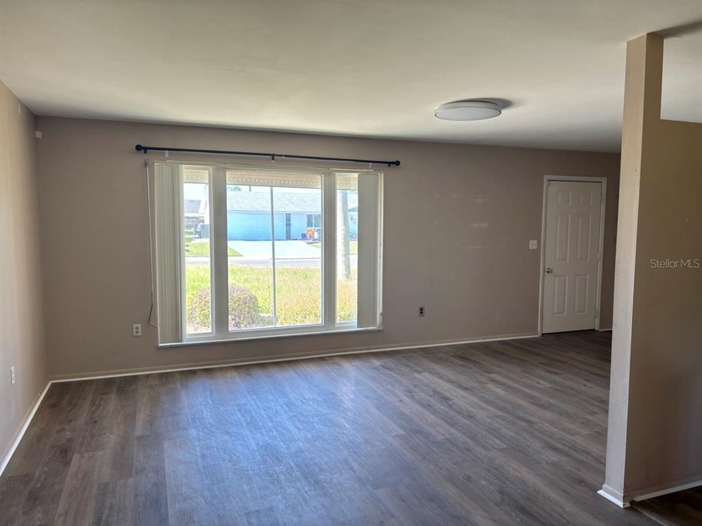 1515 ARROWHEAD DRIVE, SUN CITY CENTER, FL — photo 3 of 15
