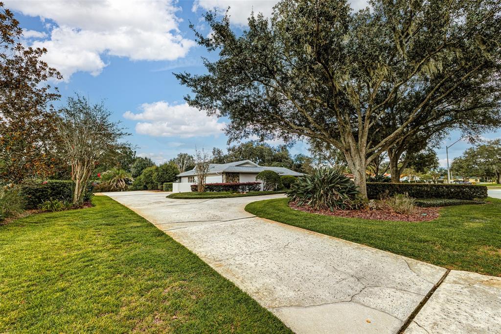 451 LONE PALM DRIVE, LAKELAND, FL — photo 3 of 30