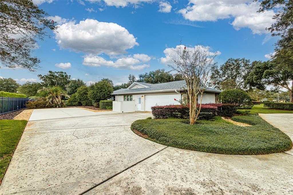 451 LONE PALM DRIVE, LAKELAND, FL — photo 4 of 30