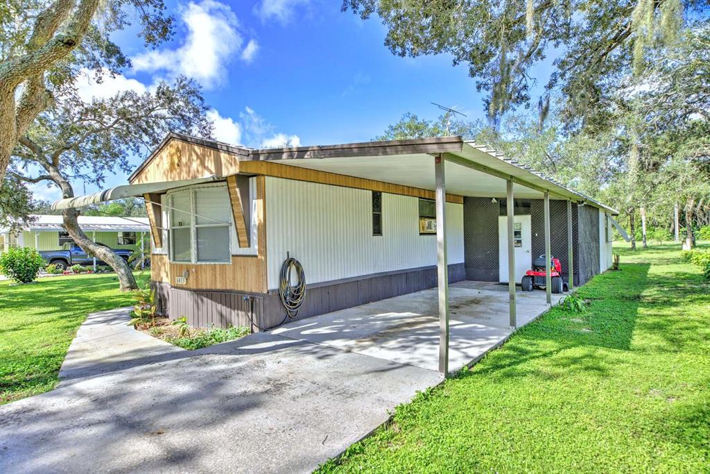 6413 OLD ORCHARD AVENUE, SEBRING, FL — photo 2 of 30