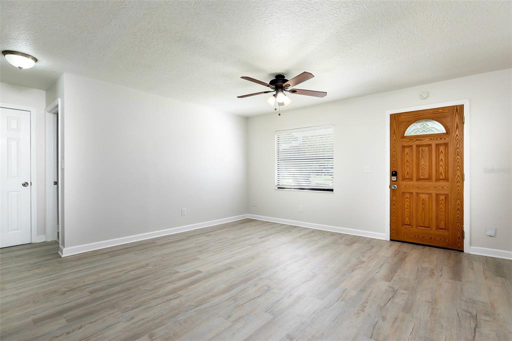 500 BIRCH COURT, ALTAMONTE SPRINGS, FL — photo 4 of 30