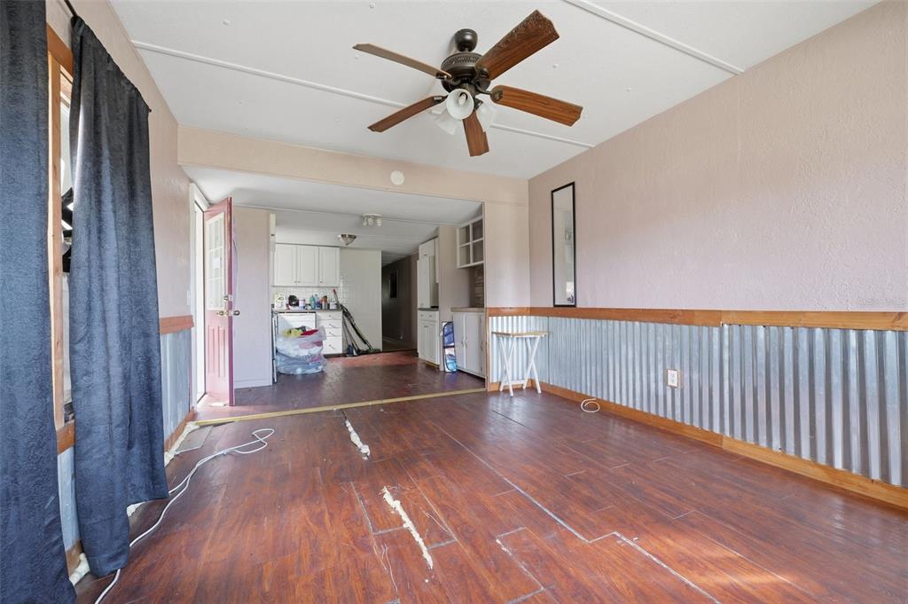 35012 GLOSSON CIRCLE, ZEPHYRHILLS, FL — photo 3 of 18