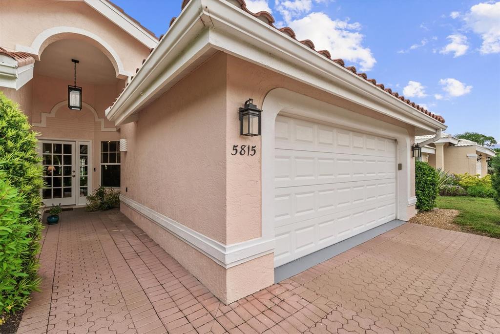 5815 FAIRWOODS CIRCLE, SARASOTA, FL — photo 3 of 30