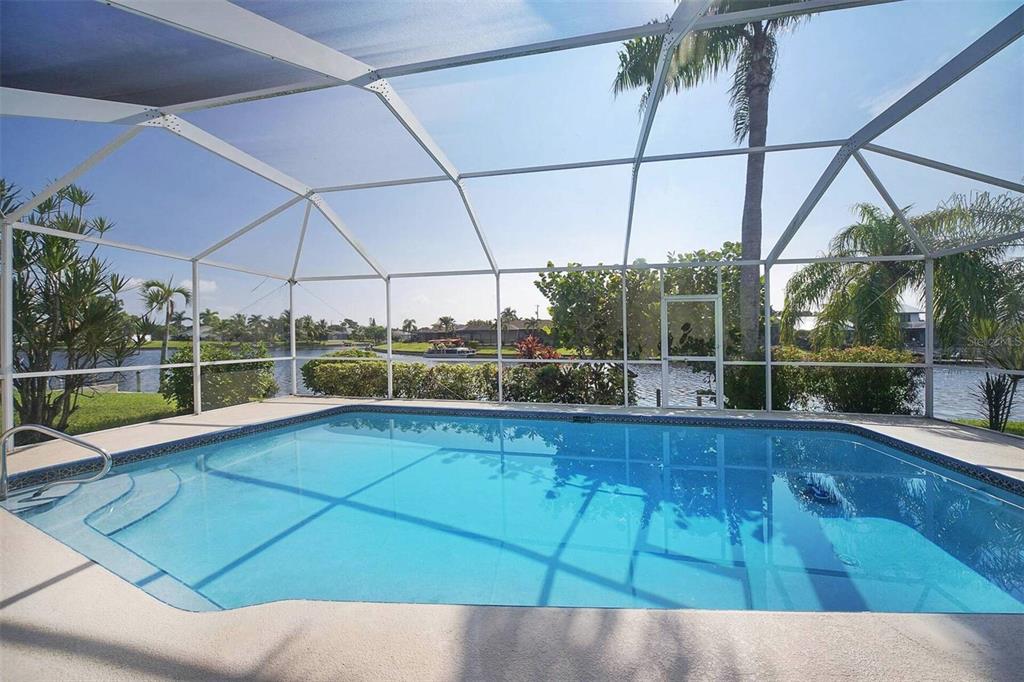 519 SE 20TH COURT, CAPE CORAL, FL — photo 5 of 30