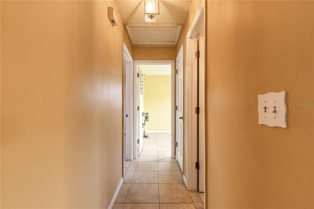 834 SWEETBRIER DRIVE, DELTONA, FL — photo 4 of 25