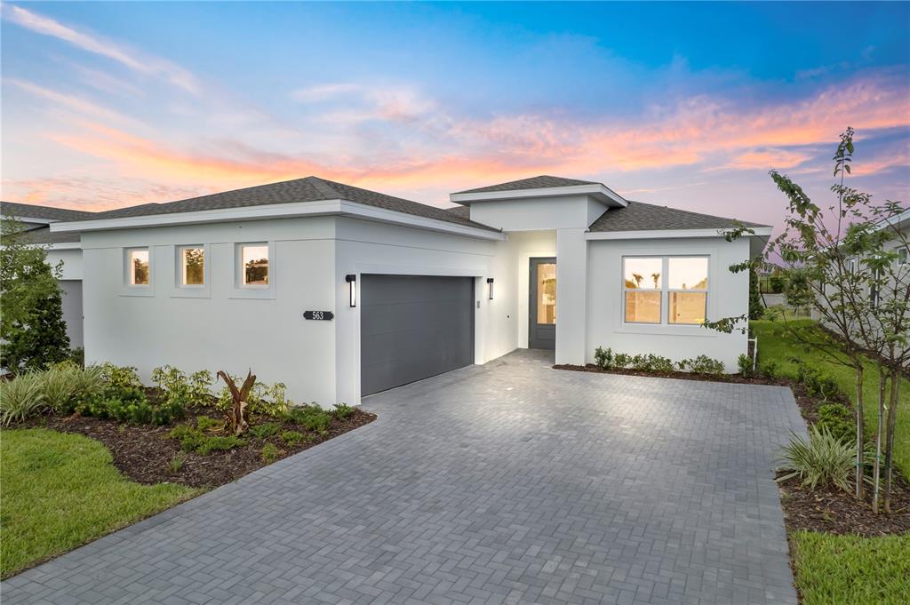 563 HAMMOCK OAKS BOULEVARD