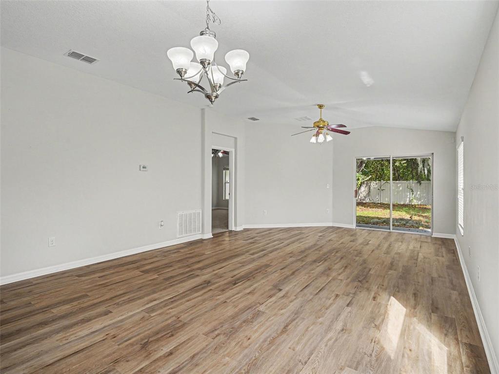 10614 SUMMER AZURE DRIVE, RIVERVIEW, FL — photo 5 of 25