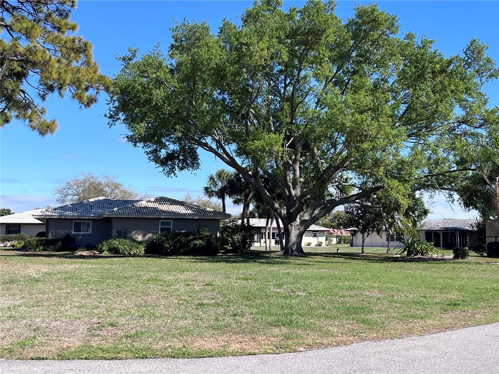 618 RUBENS DRIVE UNIT 618