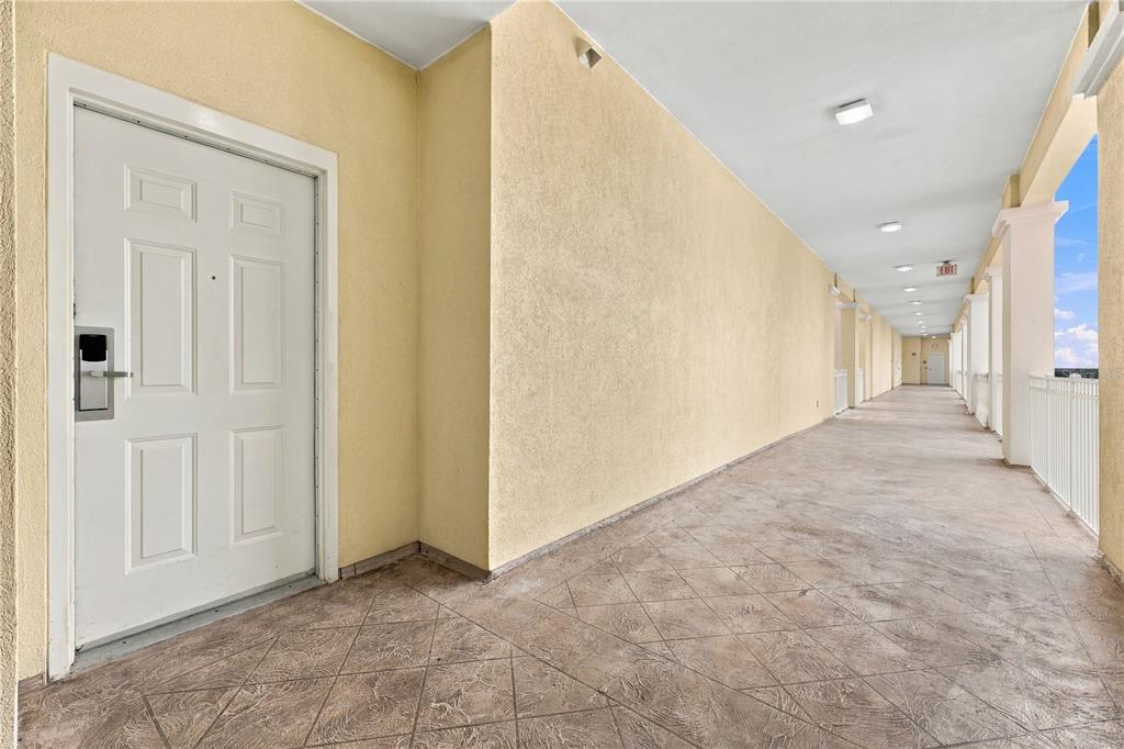 200 OCEAN CREST DRIVE UNIT 542, PALM COAST, FL — photo 5 of 30