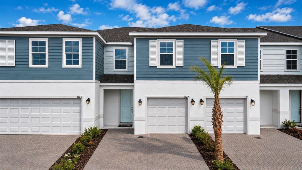 705 FLORIDA ELM COURT