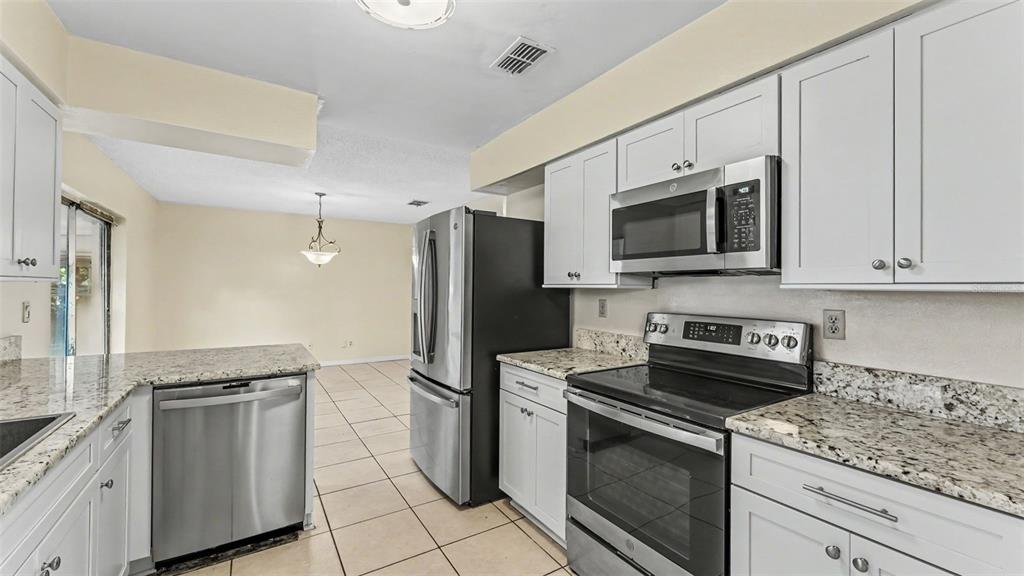 3108 ELDERWOOD PLACE, SEFFNER, FL — photo 3 of 26