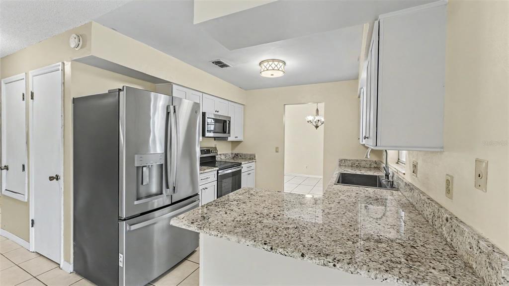 3108 ELDERWOOD PLACE, SEFFNER, FL — photo 4 of 26