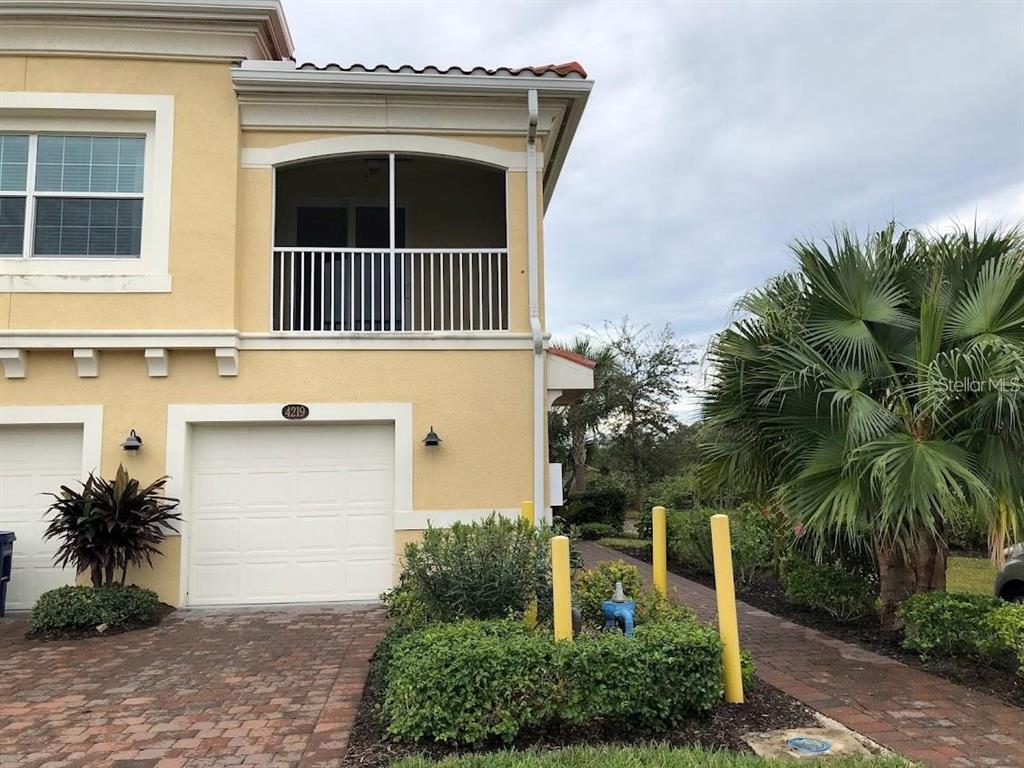 4219 FRONTIER WAY UNIT 105