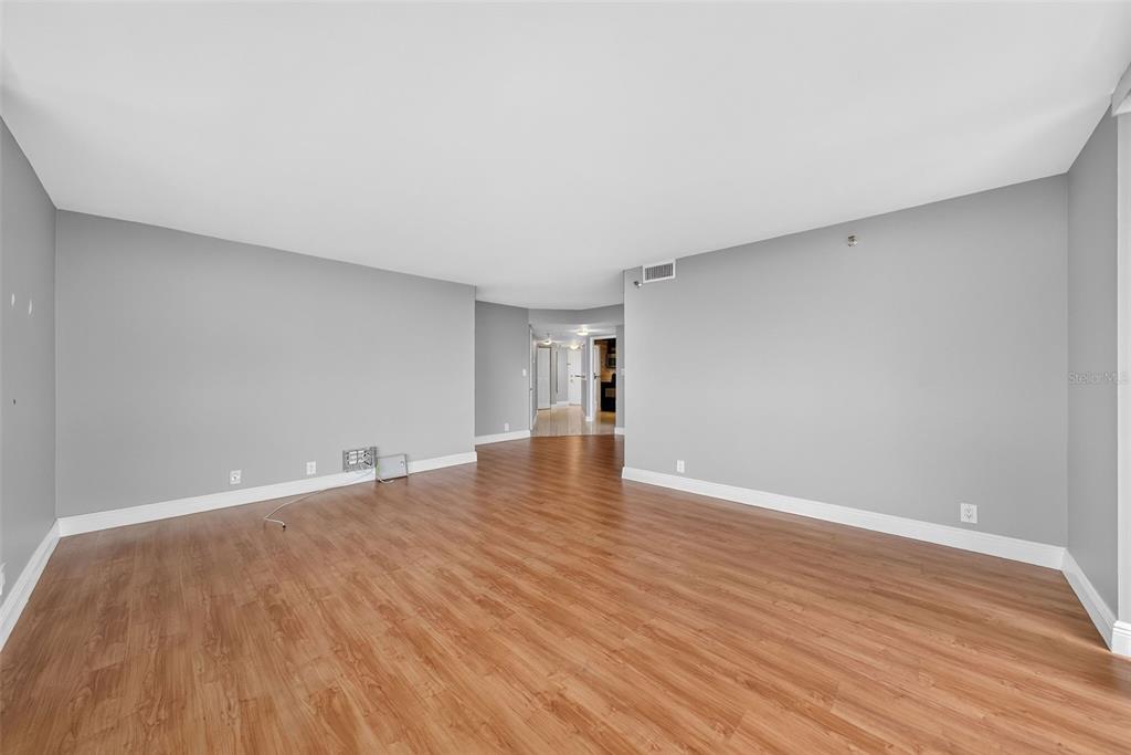 400 E COLONIAL DRIVE UNIT 1604, ORLANDO, FL — photo 4 of 29