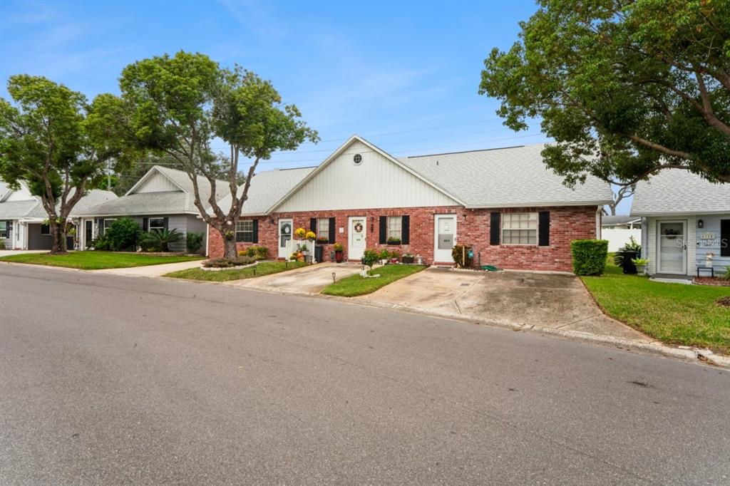 6709 DEVONSHIRE LN UNIT 10A, NEW PORT RICHEY, FL — photo 2 of 30