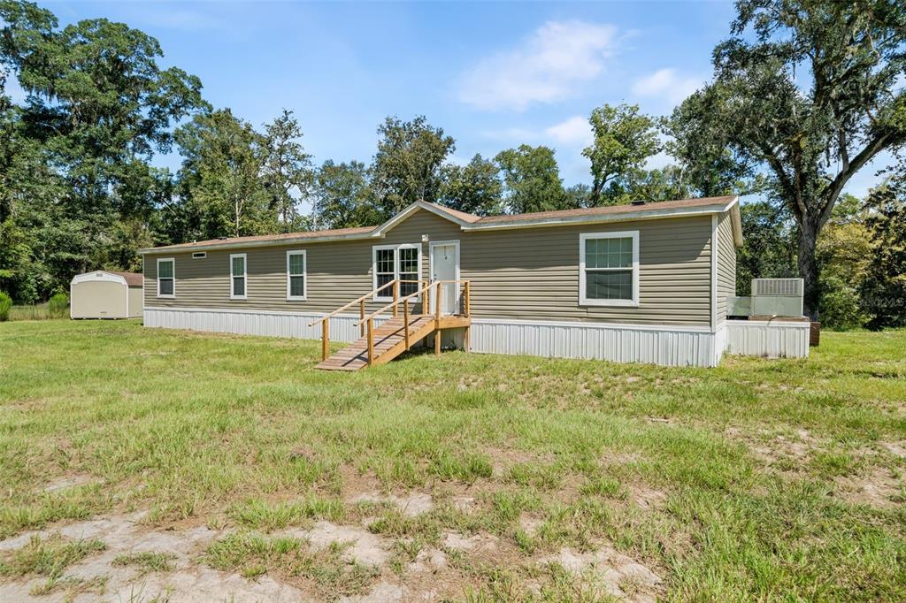 11200 NE 22ND COURT, BRANFORD, FL — photo 3 of 30